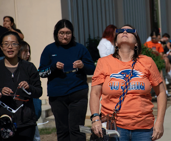 Students to enjoy up-close view of eclipse at <a href='http://jqom.ngskmc-eis.net'>在线博彩</a> Main Campus